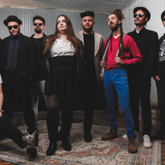 Foto: Formada por nove integrantes de Carlos Barbosa e Garibaldi, os Skaçulinhas têm influência de ska, reggae, ritmos latinos e rock’n’roll/Crédito Jean Tomazi