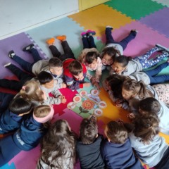 Foto:  Abraçaí atende hoje mais de 250 crianças e adolescentes em situação de
vulnerabilidade social em Bento Gonçalves.
Crédito: Paula Maria Cristofoli, divulgação