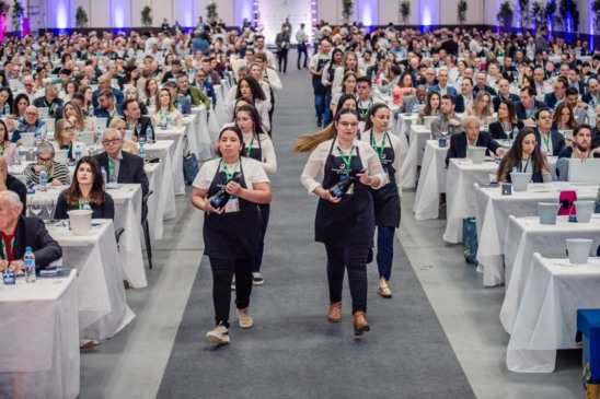 Foto: O evento reflete o avanço técnico e a consolidação de novas fronteiras produtivas do vinho do Brasil/Crédito Jeferson Soldi