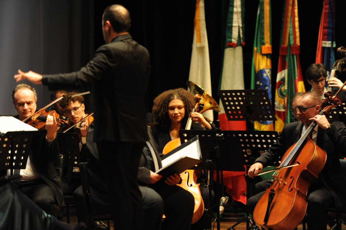 Espetáculo Música & Vozes celebra a Cultura Italiana neste domingo (26) em Caxias do Sul