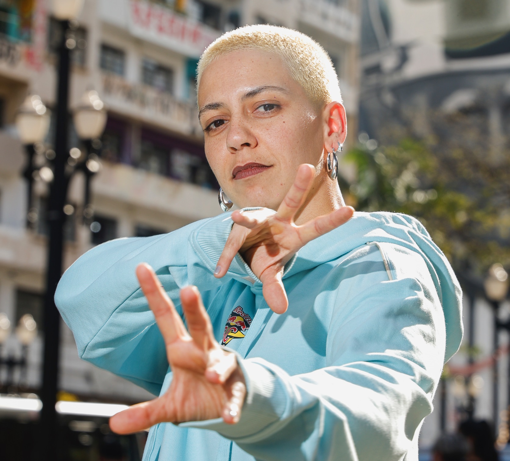 ‘A Sala é Sua’ traz B.Girl Maia, embaixadora do Red Bull BCOne, para Bento Gonçalves