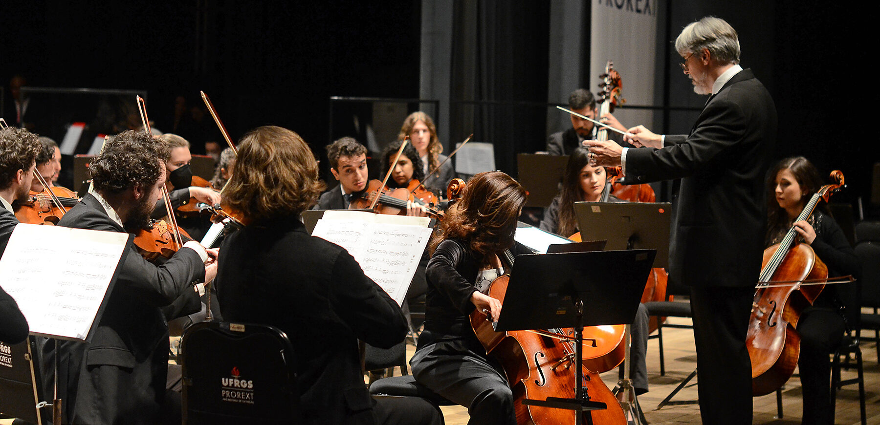 Orquestra Filarmônica realiza concerto em comemoração à chegada da UFRGS Serra Gaúcha